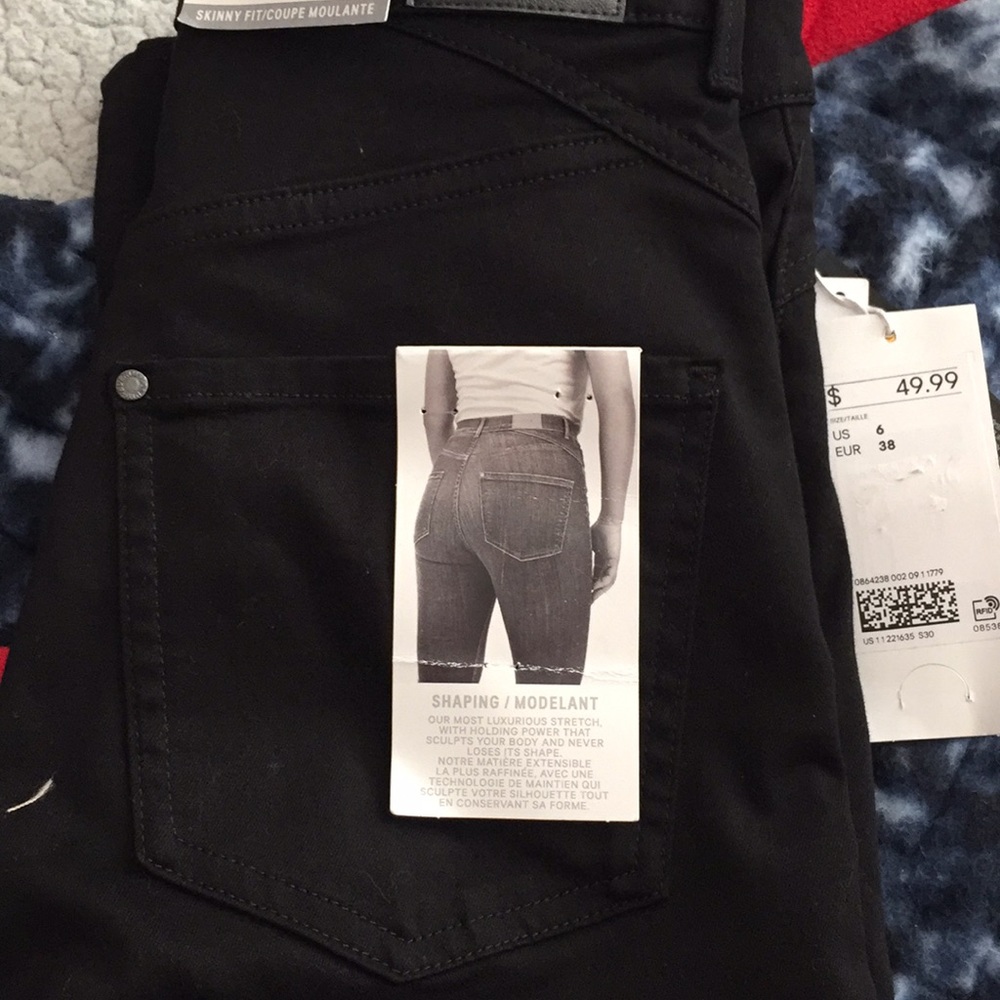 H&M Black Super Skinny Jeans! NWT!